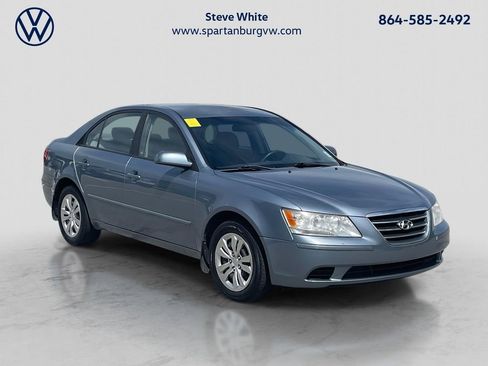 Used 2010 Hyundai Sonata GLS image 1