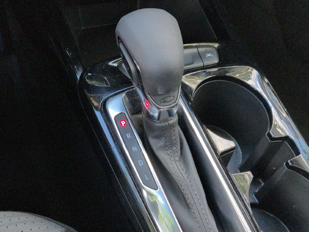 Used 2026 Chevrolet Trax LT FWD image 5