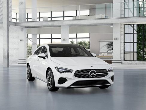 New 2026 Mercedes-Benz CLA 250 4MATIC image 9