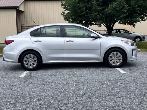 Used 2018 Kia Rio S FWD image 8