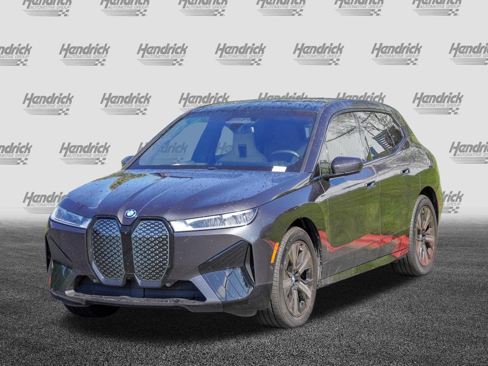Certified 2024 BMW iX xDrive50 w/ Sport Package AWD/4WD image 5