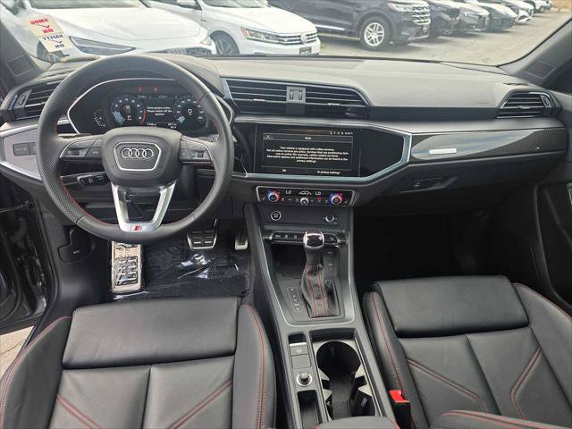 Used 2025 Audi Q3 2.0T Premium Plus w/ Premium Plus Package AWD/4WD image 21