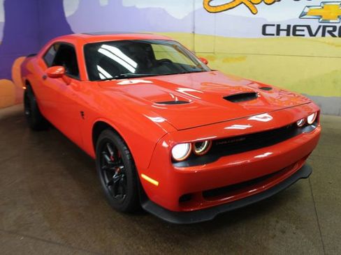 Used 2018 Dodge Challenger R/T w/ Blacktop Package image 4