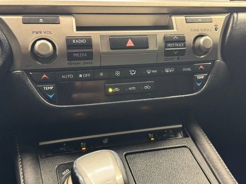 Used 2016 Lexus ES 350 w/ Navigation System Package FWD image 20