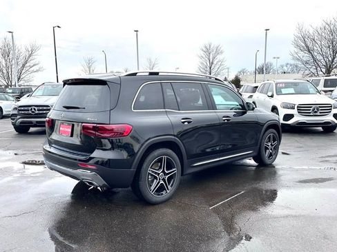 New 2026 Mercedes-Benz GLB 250 4MATIC image 11