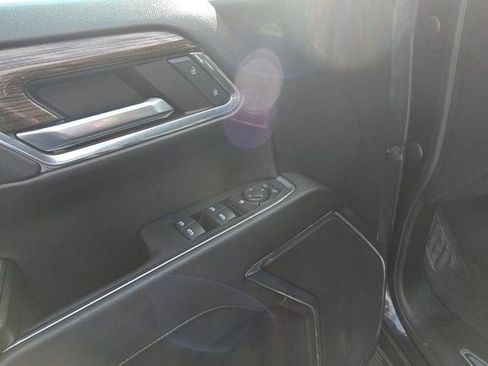 Used 2024 Chevrolet Silverado 1500 LT image 15