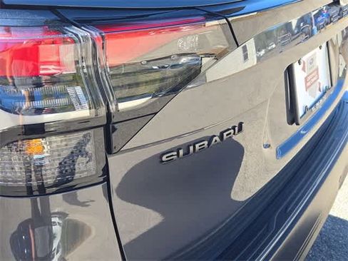 Certified 2025 Subaru Forester Limited image 11