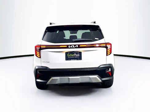 Used 2025 Kia Seltos S image 7