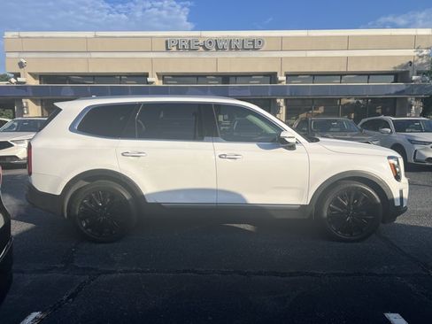 Used 2021 Kia Telluride SX w/ SX Prestige Package AWD/4WD image 6