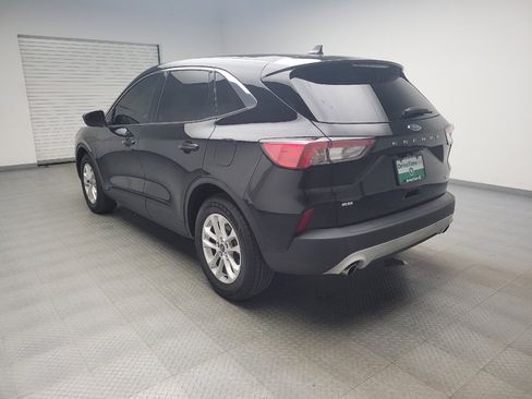 Used 2020 Ford Escape SE FWD image 5