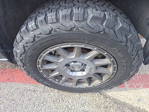 Used 2019 Subaru Outback 2.5i Limited image 14