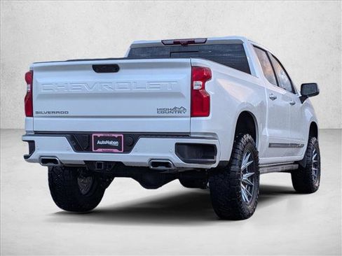 New 2025 Chevrolet Silverado 1500 High Country image 5