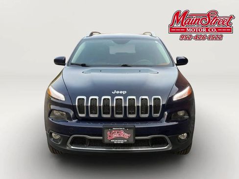 Used 2015 Jeep Cherokee Limited w/ Trailer Tow Group AWD/4WD image 2