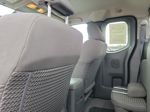 Certified 2017 Nissan Frontier SV w/ SV Value Truck Package image 14