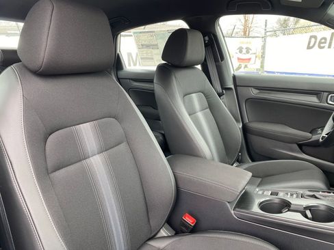 New 2026 Honda Civic Sport image 16