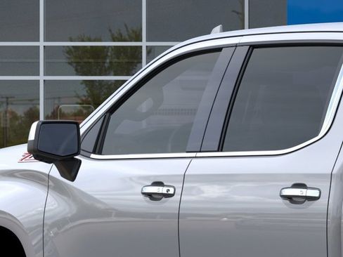 Used 2024 Chevrolet Silverado 1500 LTZ w/ LTZ Premium Package image 12