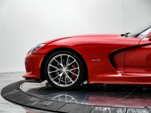 Used 2014 SRT Viper GTS w/ GTS Laguna Interior Package image 6