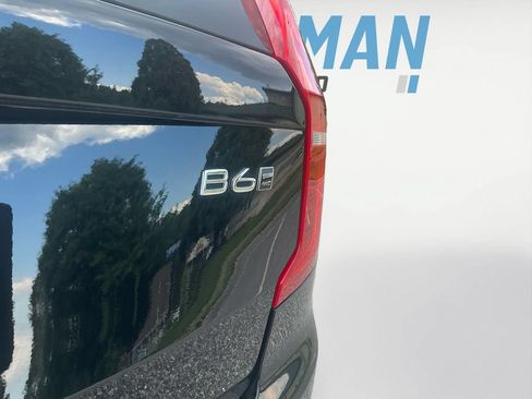 Used 2023 Volvo XC90 B6 Plus w/ Protection Package AWD/4WD image 23
