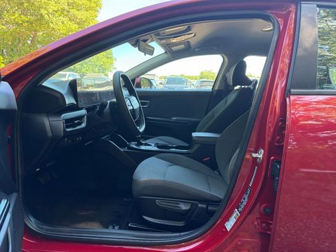 Used 2025 Kia K4 FWD image 25