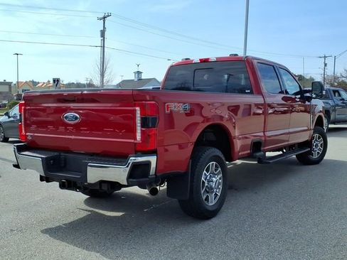 Used 2024 Ford F250 Lariat w/ FX4 Off-Road Package image 5