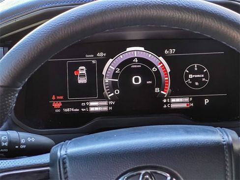 Used 2023 Toyota Tundra Platinum image 21