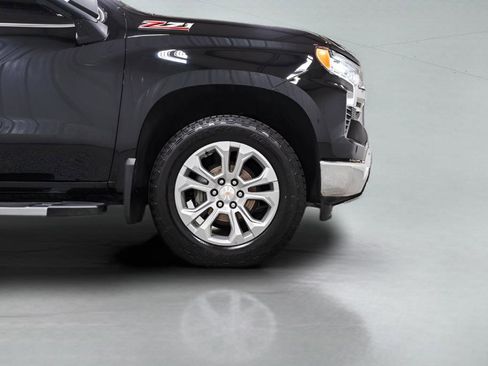 Used 2024 Chevrolet Silverado 1500 LTZ w/ LTZ Premium Package AWD/4WD image 7