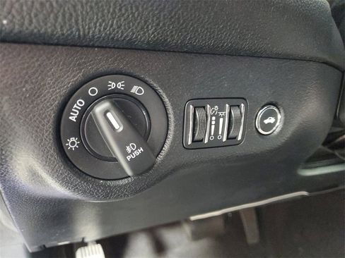 Used 2020 Dodge Challenger R/T w/ Blacktop Package image 12