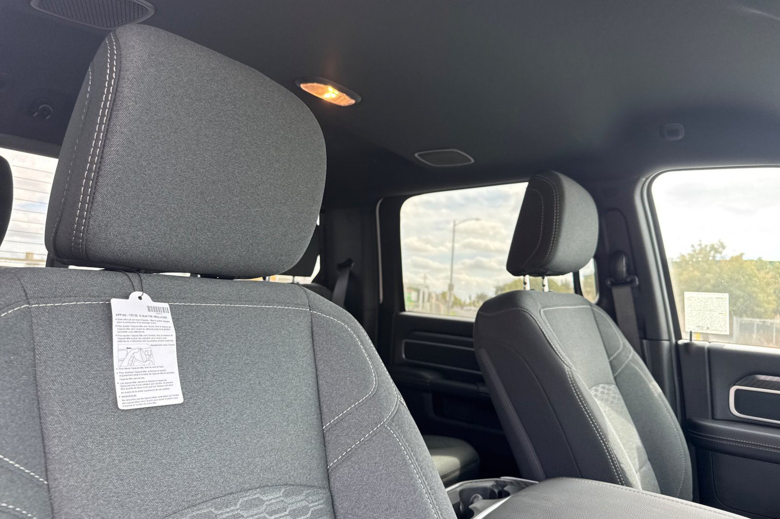 New 2027 RAM 3500 Big Horn AWD/4WD image 15