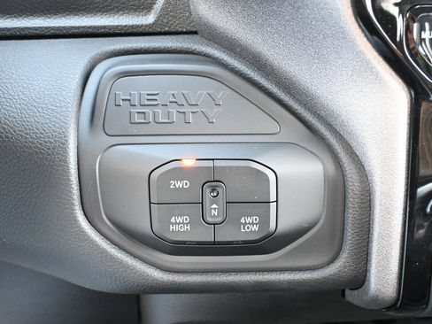 New 2026 RAM 3500 Tradesman AWD/4WD image 15