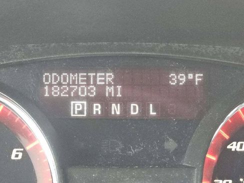 Used 2008 GMC Acadia SLE FWD image 9