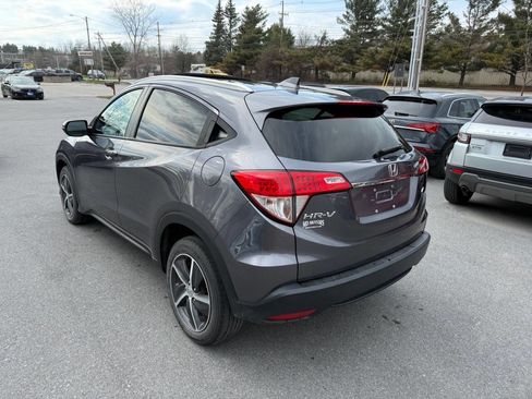 Used 2021 Honda HR-V EX image 10