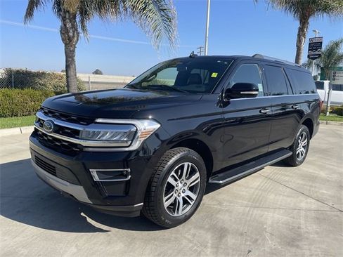 Used 2023 Ford Expedition Max Limited image 4