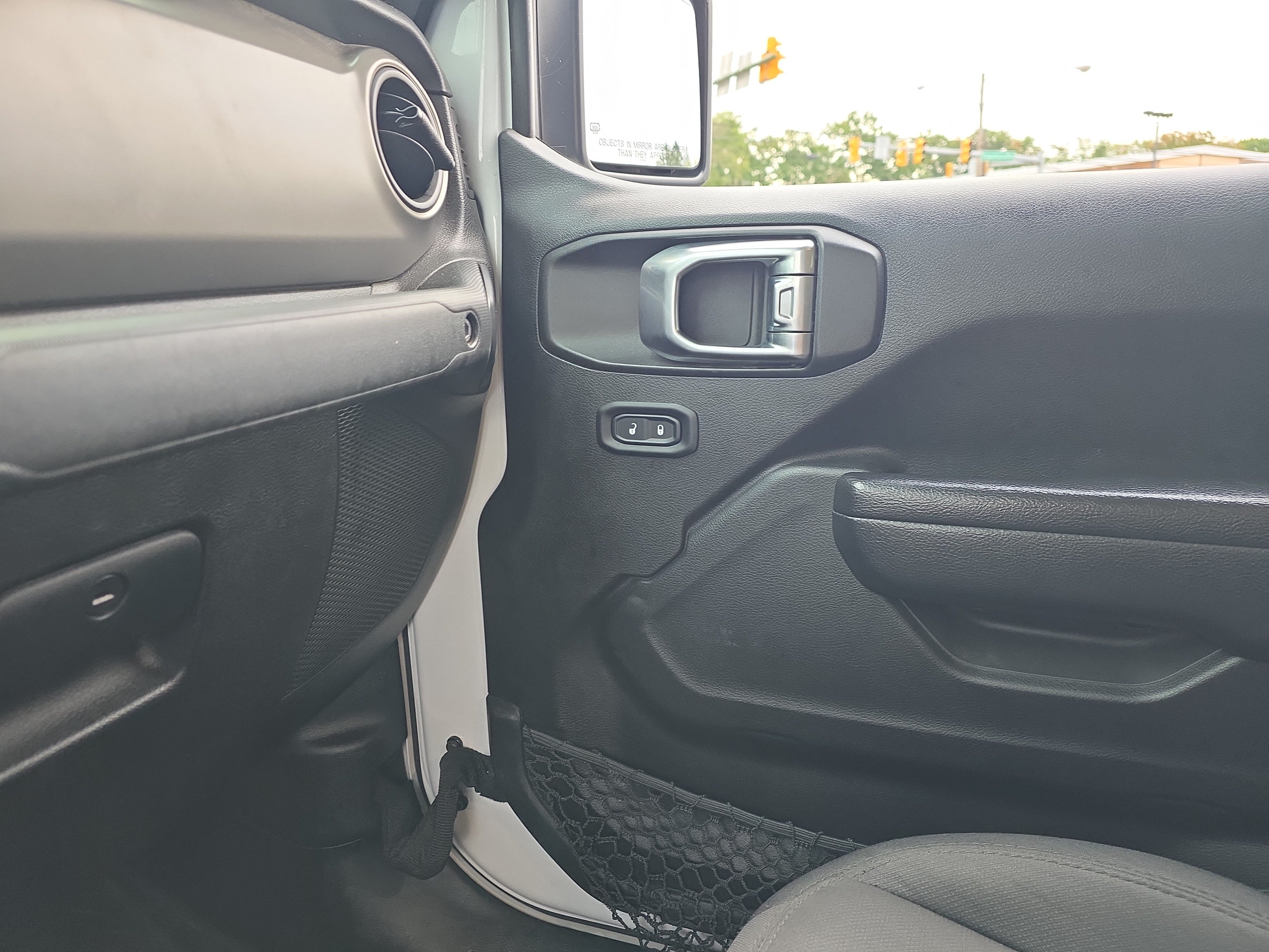 Used 2022 Jeep Gladiator Mojave AWD/4WD image 31