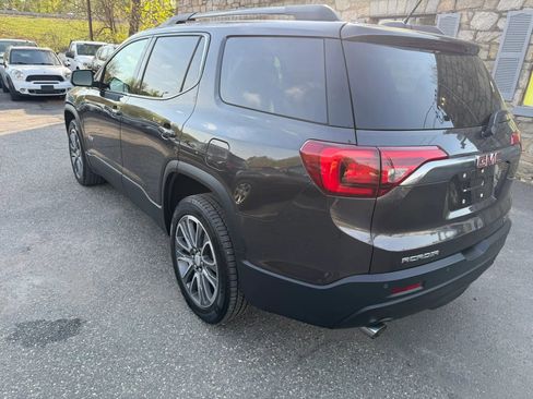 Used 2018 GMC Acadia SLT AWD/4WD image 4