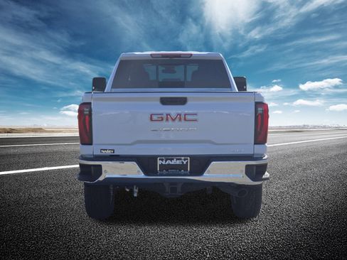 New 2026 GMC Sierra 2500 SLT w/ SLT Premium Package image 22