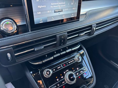 Certified 2022 Lincoln Corsair FWD image 21
