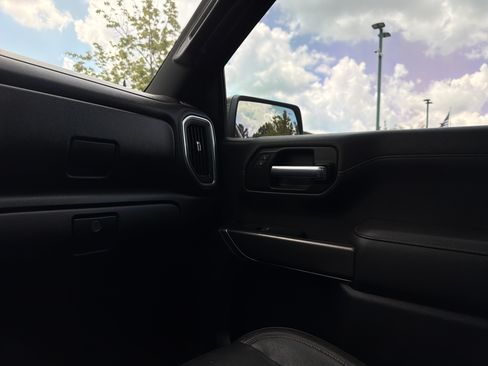Used 2020 GMC Sierra 1500 AT4 w/ Driver Alert Package I AWD/4WD image 22