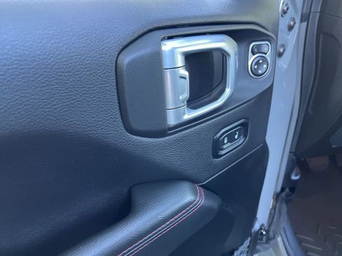 Used 2022 Jeep Gladiator Rubicon w/ LED Lighting Group image 38