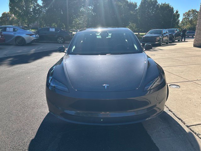 Used 2024 Tesla Model 3 Standard Range RWD image 2