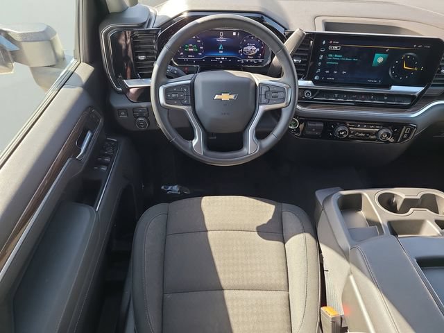 Used 2025 Chevrolet Silverado 2500 LT w/ Convenience Package AWD/4WD image 19
