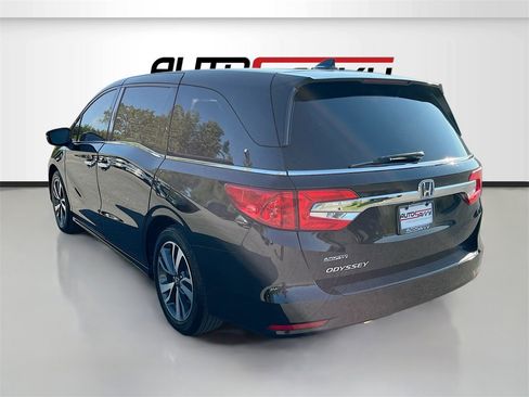 Used 2023 Honda Odyssey Touring image 5