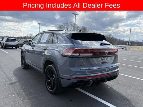 Used 2025 Volkswagen Atlas Cross Sport SEL R-Line AWD/4WD image 6