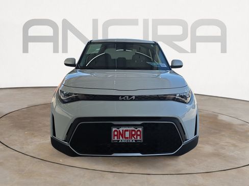 Used 2025 Kia Soul LX w/ LX Technology Package FWD image 3