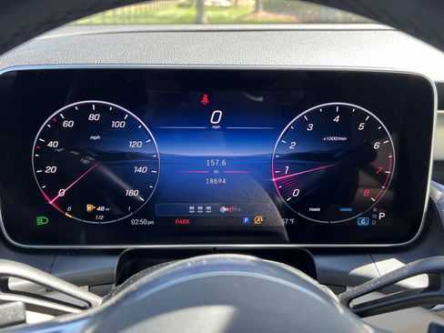 Certified 2025 Mercedes-Benz GLC 300 4MATIC image 21