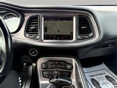 Used 2018 Dodge Challenger R/T Scat Pack w/ Technology Group image 19