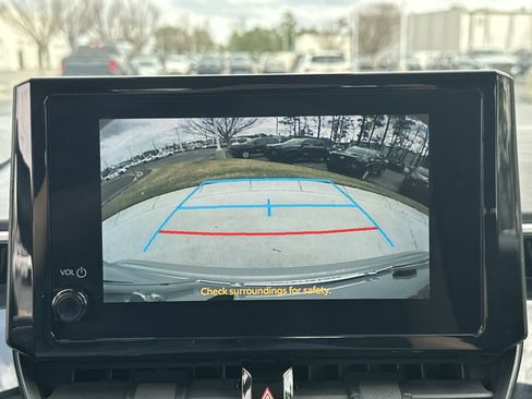 Certified 2024 Toyota Corolla LE image 25