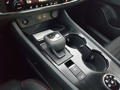 New 2026 Nissan Rogue Rock Creek image 9