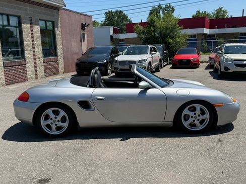 Used 1999 Porsche Boxster RWD image 30