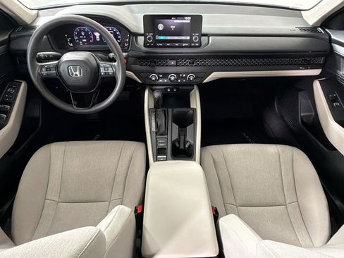 Used 2025 Honda Accord LX image 27