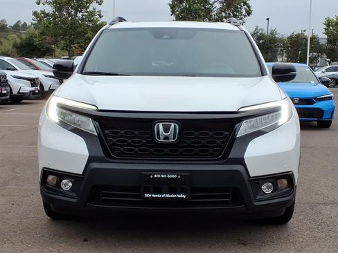 Used 2021 Honda Passport Touring image 2